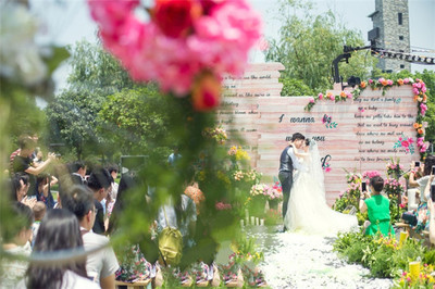 太仓婚庆策划与服装节的交融 当甜蜜仪式邂逅时尚盛宴